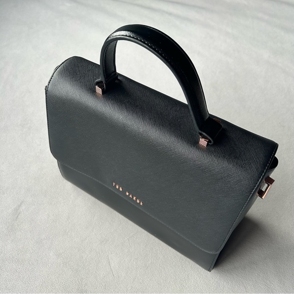 Ted Baker ~ Faux Leather Tote with Top Handle ~ Black with Rose Gold Hardware - Picture 17 of 17